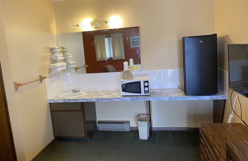 Algona Hotel | Burr Oak Motel