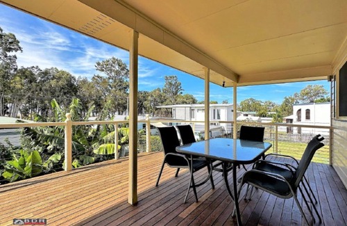 Traviston House | Burrumundi walk to the Beach