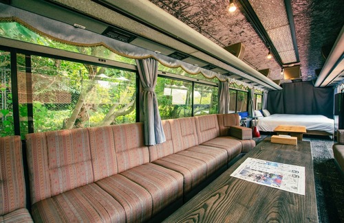 Sumoto RV Rental | Bus house2 people1 night 2 meals and free drinksRecommended for couples and friends/Sumoto City Hyōgo