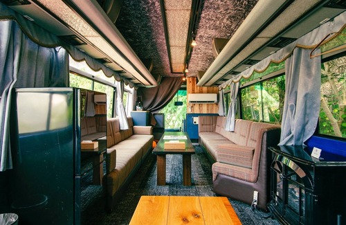 Sumoto RV Rental | Bus house2 people1 night 2 meals and free drinksRecommended for couples and friends/Sumoto City Hyōgo
