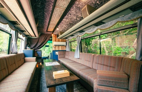 Sumoto RV Rental | Bus house2 people1 night 2 meals and free drinksRecommended for couples and friends/Sumoto City Hyōgo