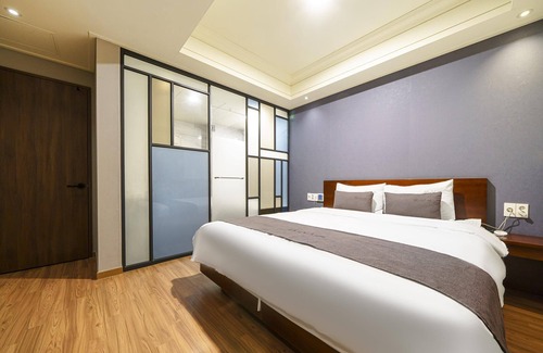 Saha Hotel | Busan Goejeong Lala