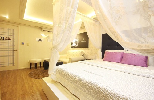 Gangseo District Hotel | Busan Myeongji Hotel Jade