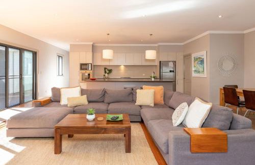 Elizabeth Beach House | Bush 2 Beach