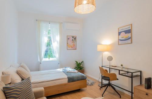 Ujlipotvaros Apartment | Business and Pleasure Apartment with Air Condition