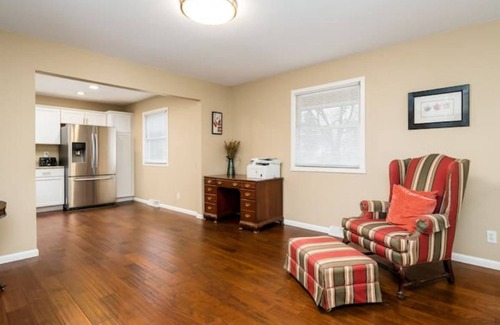 Rockford House | Business Friendly Home