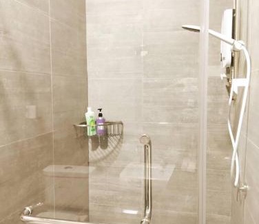 Kuching Apartment | Business Getaways Suite 3 pa @ Riverine Kuching