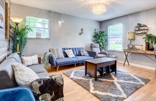 Theodore House | Business ready - a comfortable work and living space for traveling professionals