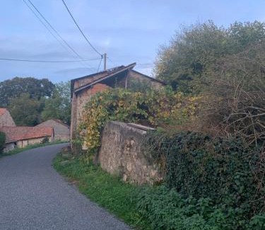 Busset House | Busset Liages situé dans le Bourbonnais 1 chambres lit double et un clic clac