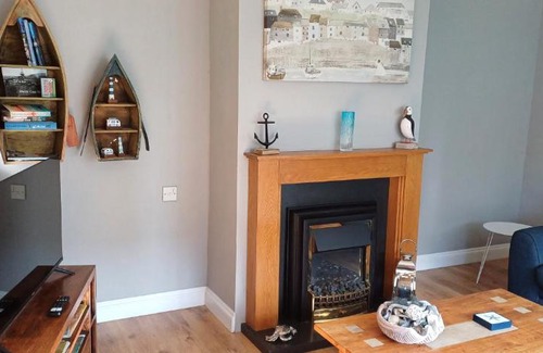 Pembroke Dock House | Butland House