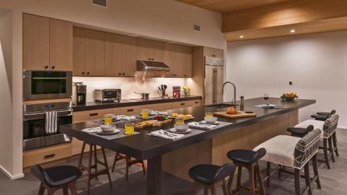 Downtown Steamboat Springs House | Butterfly Lofts - West