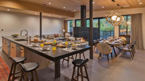 Downtown Steamboat Springs House | Butterfly Lofts - West