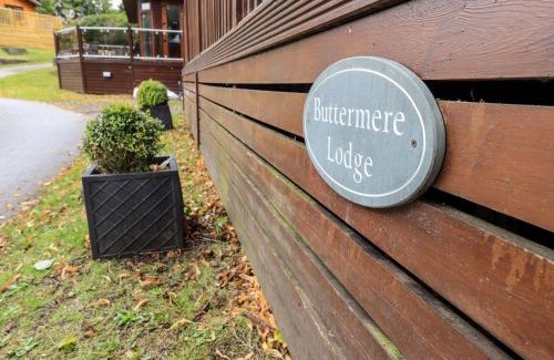 Bowness-on-Windermere House | Buttermere Lodge