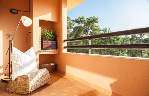 Charneca de Caparica e Sobreda Apartment | bwelcome aroeira beach & golf