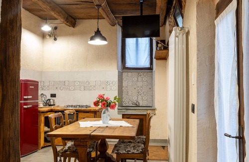 Boleto Apartment | BY DYED IN HISTORICAL HOUSE CIN IT103040C2H9PGLKVA