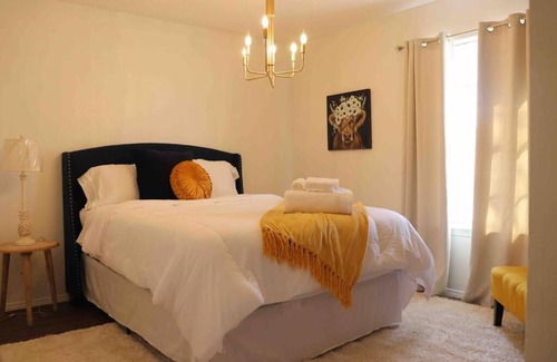 Amarillo House | By HWY, 3/2 , sleeps large group Palo Duro Fun