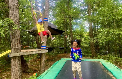 Chelsea Cabin | By Nordik Spa/Gatineau Park! Waterfront Cabin17min to Ottawa. SUP+canoe+kayaks!