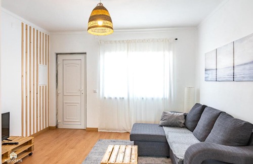 Torres Vedras Apartment | By Santa