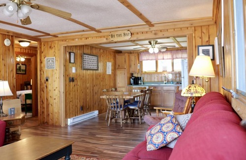 Drummond House | By the Bay on Drummond Island