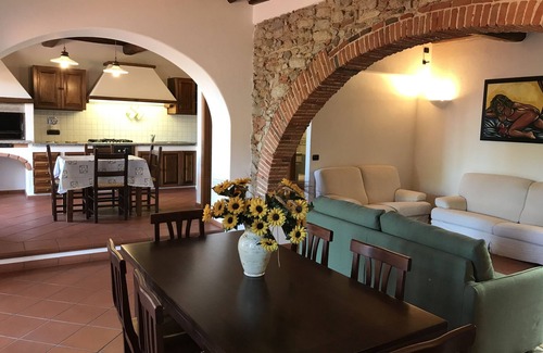 Marciana Villa | By the Sea in the Midst of the Countryside
