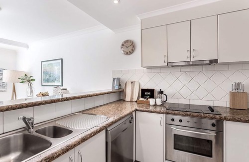 Byron Bay Apartment | Byron Bay Accom - 2/22 Paterson St - Solaris 2