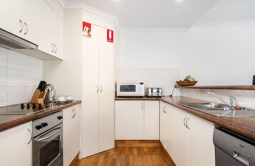 Byron Bay Apartment | Byron Bay Accom - 3/22 Paterson St - Solaris 3