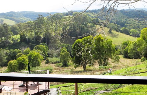 Goonengerry Apartment | Byron Bay Hinterland “Mists of Avalon”