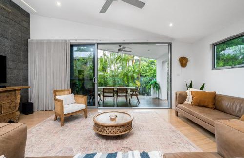 Byron Bay House | Byron Bay Holiday Homes - Marie and Fred's Villa