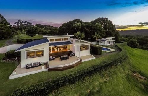 Possum Creek House | Byrons Brae - luxury hinterland estate with pool