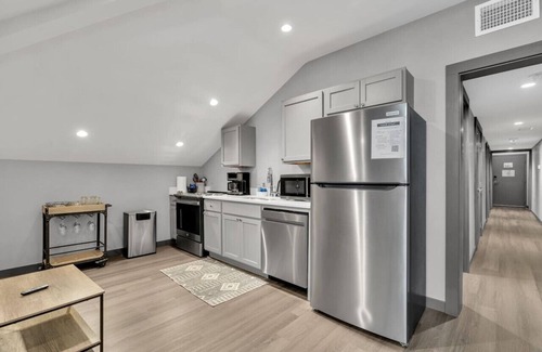 New Orleans Hotel | Bywater New Unit Near FQ/Frenchman+Secure parking