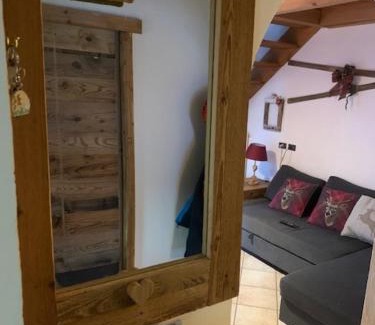 Campitello di Fassa Apartment | Cèsa Viosadea