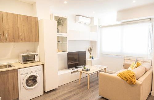 Canillas Apartment | Cómodo Piso en Madrid Cerca de IFEMA y Aeropuerto