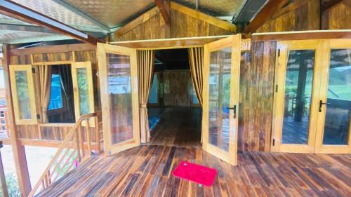 Mu Cang Chai House | Cô gái thái Homestay