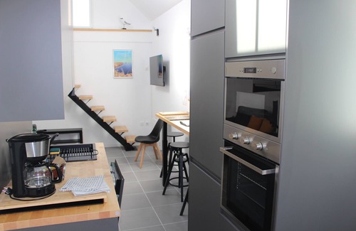 Saint-Mathieu House | Côté Jardin/Côté Mer. Location Saisonnière Penty