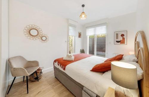 Arsenal-Redon Apartment | Côté Rivière, appartement T2, terrasse & parking