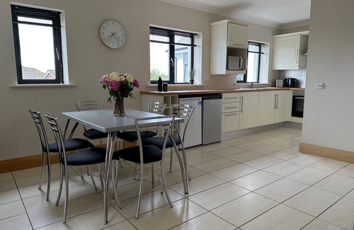 Galway City Centre Apartment | Cúirt na Coiribe Self Catering