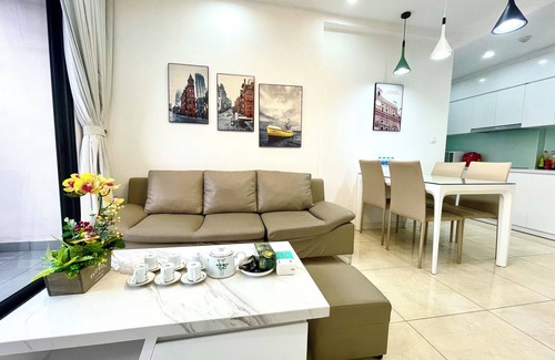 Hanoi Apartment | Căn hộ 2 phòng ngủ, 2 phòng có tầm nhìn thoáng - Vinhomes D'Capitale