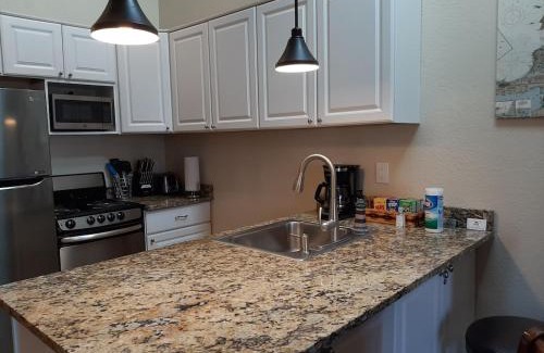 Oak Harbor Apartment | C & D Restawhile