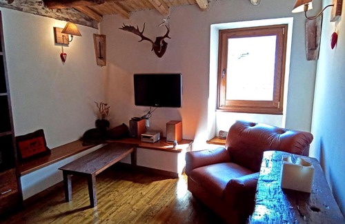 Lumarzo Apartment | C'era una Volta by Holiday World