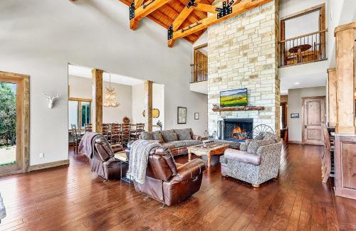 Fischer House | C L Ranch