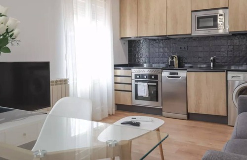 Puerta del Angel Apartment | C Madrid R o 3 C in Madrid