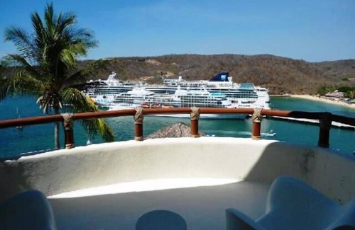 P Chahue Hotel | C. Punta Sta Cruz 2BR