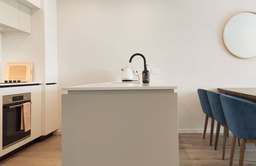 Albany Apartment | C05 · Luxurious 2 bedroom apartment– family friendly