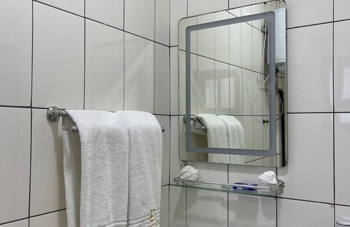 Foumbot Hotel | C3 Resort Hotel Foumbot