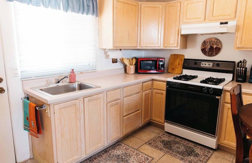 Haven Green Valley East Condo | Cañada Casita Summary