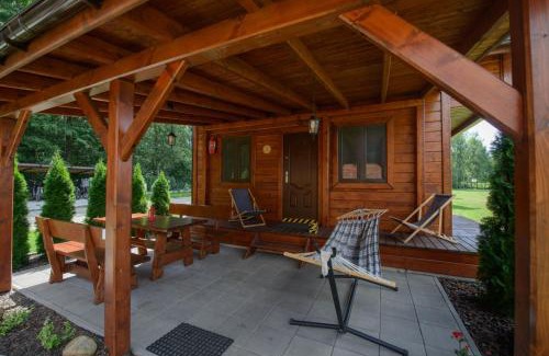 gmina Cieszkow House | Całoroczny Domek Sosenka 1-5 z 2 sypialniami, aneksem, łazienka i salon