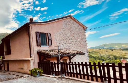 Serra Sant'Abbondio House | Ca Bruno appartamento del Leccino