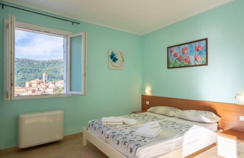 Pietrabruna House | Ca' di Nonni (PTB154) by Interhome