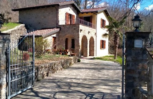 Bagnone Villa | Ca'di Picarasco