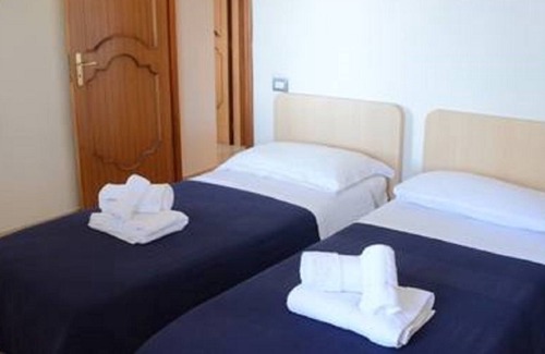 Castellabate Villa | Casamiacasadicharme 4 Villa divided into 4 terraced apartments with sea view